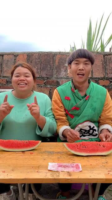 吃瓜比赛冠军奖励,吃瓜比赛冠军荣耀加冕！