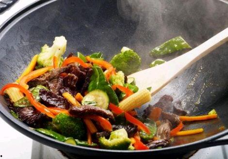 直播吃瓜炒菜视频,吃瓜炒菜，趣味烹饪一网打尽