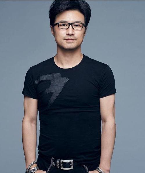 汪峰吃瓜啥意思,揭秘娱乐圈的幕后风云