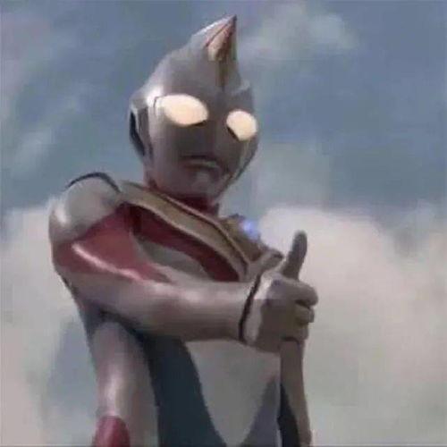 奥特曼吃瓜娃娃视频,一场意外的宇宙美食之旅