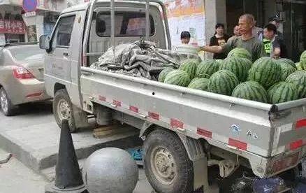 吃瓜卖瓜犯法么,法律边界何在？