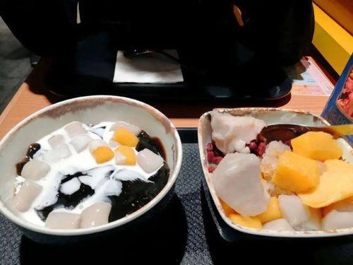 瓜哥吃瓜过生日,欢乐满溢的生日盛宴