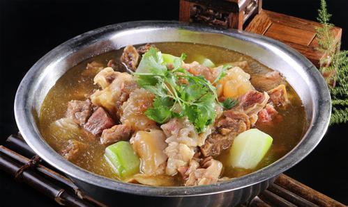 吃羊肉不吃瓜,瓜果避之——探寻羊肉的独特魅力