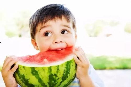 向然qq吃瓜,向然QQ吃瓜事件，真相究竟如何？